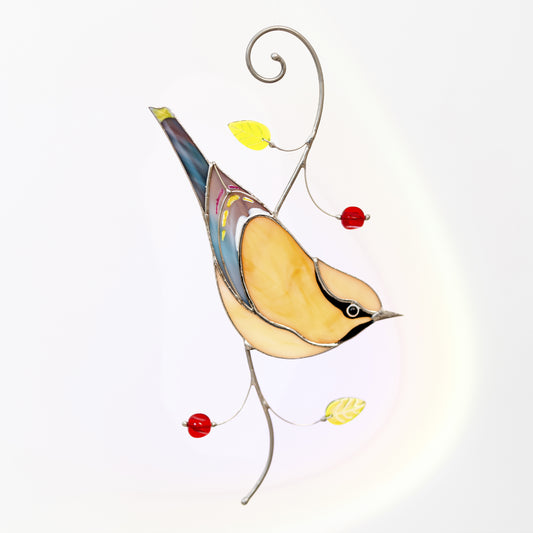 Fensterbehang aus Zedernseidenschwanz – Buntglasvogel-Geschenk. Ein sanftes Symbol der Anmut, Gelassenheit und natürlichen Schönheit