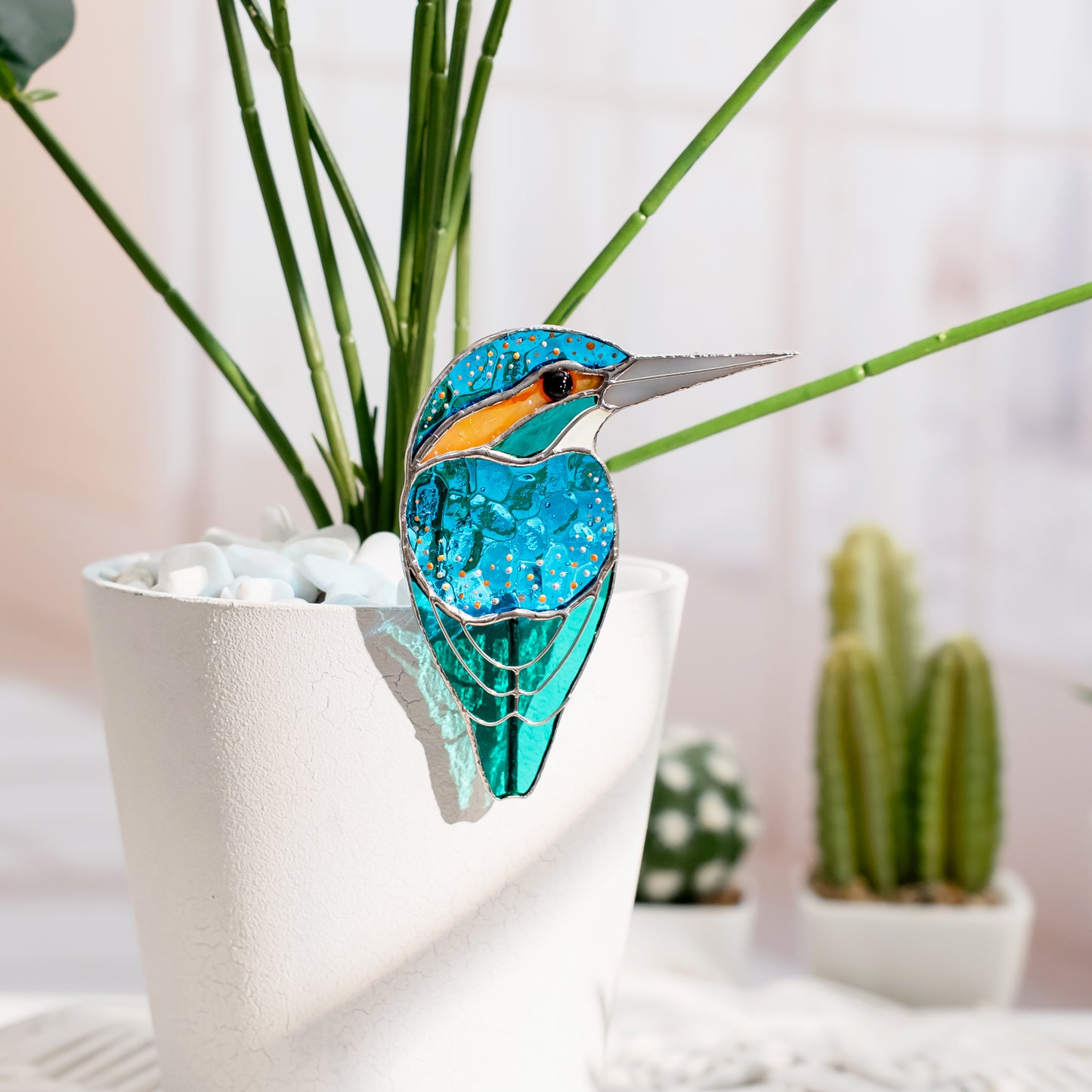 Stained Glass Kingfisher Bird Pot Decor – Bright Garden Accent Gift for Aunt, Friend, Co-worker, Bird Lover, Gardener